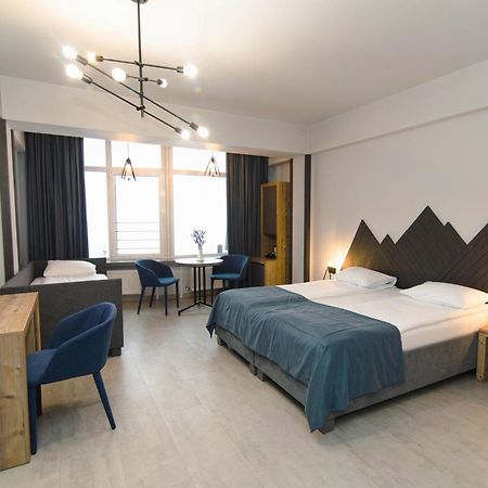 Synya Gora Hotel Bukovel Bagian luar foto