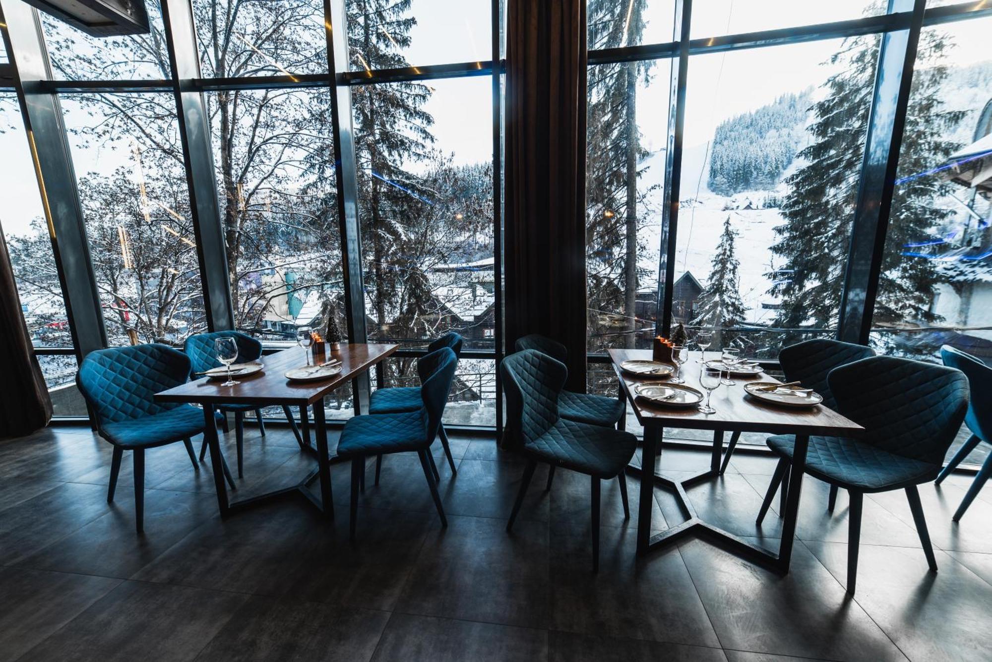 Synya Gora Hotel Bukovel Bagian luar foto