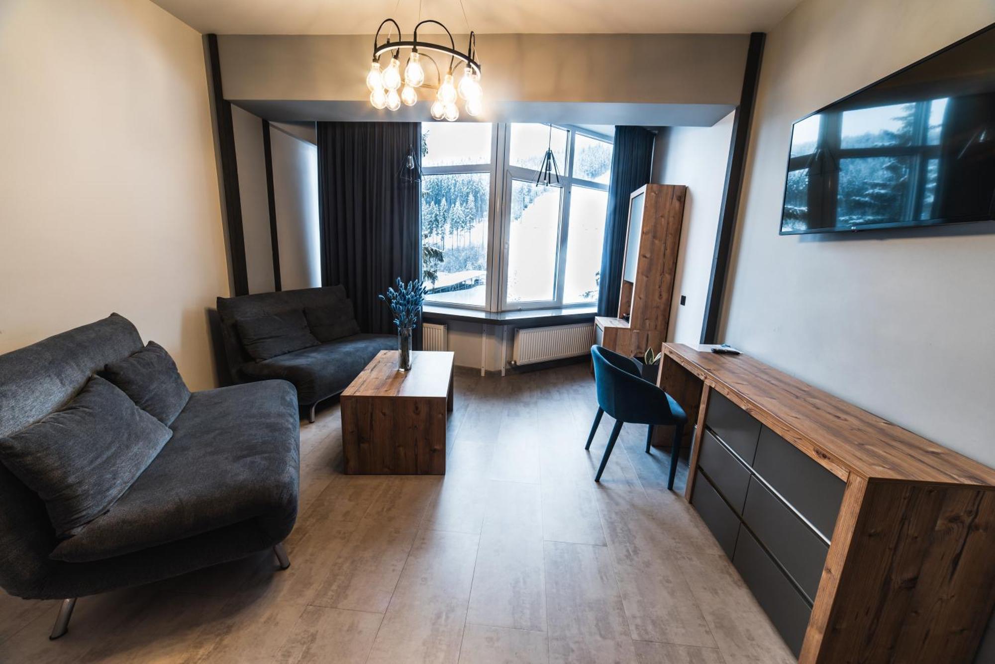 Synya Gora Hotel Bukovel Bagian luar foto